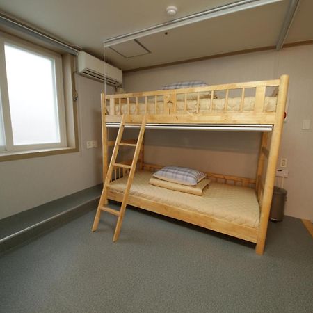Familie Guesthouse Busan Chambre photo